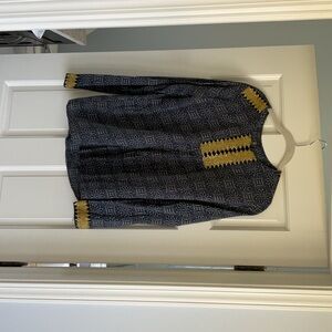 THML Navy and Gold Geometric Top